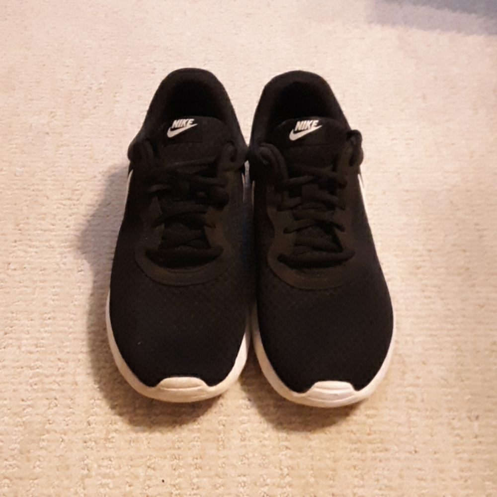 Nike tanjun